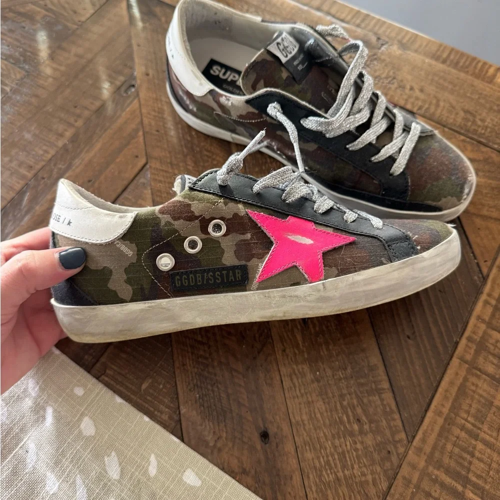 Golden Goose Camo Sneakers with Pink Star - Picture 2 of 10